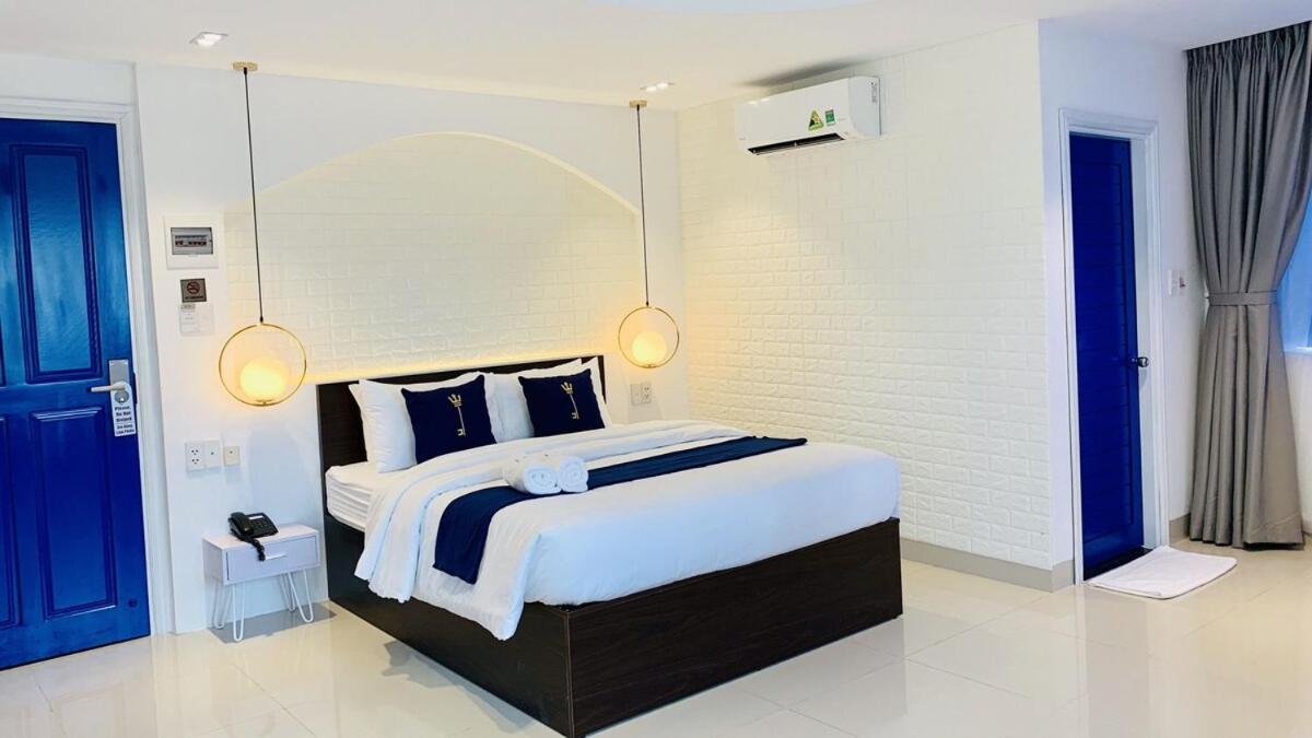 Lucia Beach Hotel Da Nang Bagian luar foto