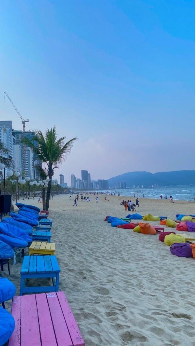 Lucia Beach Hotel Da Nang Bagian luar foto